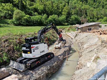 Sanacijska obnova vodotokov in hudournikov po poplavah (5)